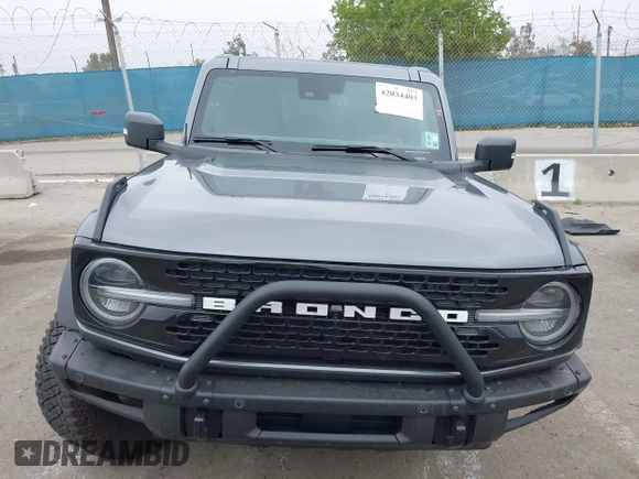 2023 Ford Bronco with VIN 1FMEE5DP6PLB44068, listed as a IAAI auction lot 42034403 with 5,858 mi miles and . Bid and sale history available at DreamBid. Image 13.