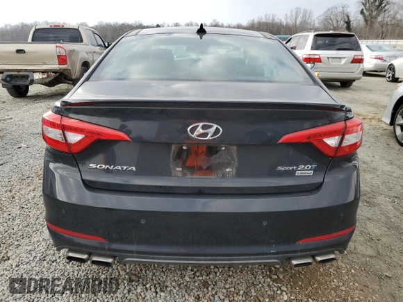 2015 Hyundai Sonata Sport z VIN 5NPE34AB3FH132587, wystawiony jako Copart lot #43991865 z przebiegiem 164 949 mil mil oraz Szkoda całkowita • Salvage title. Historia ofert i sprzedaży dostępna na DreamBid. Obrazek 6.