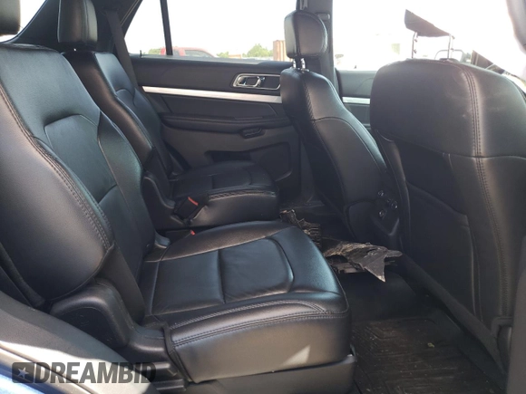 2017 Ford Explorer XLT with VIN 1FM5K8D85HGC03768, listed as a Copart auction lot 61858975 with 96,909 mi miles and Salvage title. Bid and sale history available at DreamBid. Image 10.
