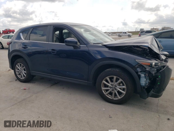 2022 Mazda CX-5 2.5 S Preferred Package with VIN JM3KFBCM9N0569476, listed as a Copart auction lot 68664324 with 26,684 mi miles and Salvage Title. Bid and sale history available at carsss.com. Image 4.
