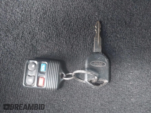 2005 Ford Five Hundred SE с VIN 1FAFP23155G180845, выставлен на аукционе IAAI как лот 42298793 с пробегом 204 197 миль миль и . История ставок и продаж доступна на DreamBid. Изображение 11.