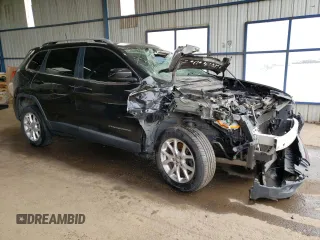 2016 Jeep Cherokee Latitude with VIN 1C4PJMCB1GW298856, listed as a Copart auction lot 48421335 with 168,194 mi miles and Clean Title. Bid and sale history available at carsss.com. Image 4.