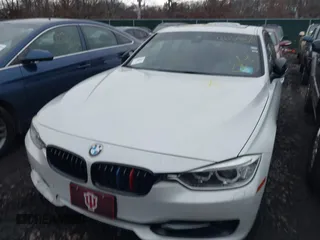 2013 BMW 3 Series 328i xDrive with VIN WBA3B5C50DF598490, listed as a IAAI auction lot 41159038 with Not provided miles and . Bid and sale history available at DreamBid. Image 11.