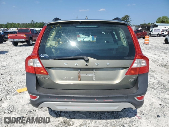 2010 Volvo XC70 3.2L z VIN YV4960BZ6A1078678, wystawiony jako Copart lot #54889715 z przebiegiem 188 314 mil mil oraz Szkody całkowita. Historia ofert i sprzedaży dostępna na DreamBid. Obrazek 6.
