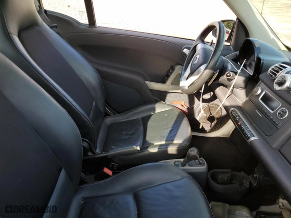 2015 Smart fortwo Passion with VIN WMEEK3BA5FK835565, listed as a Copart auction lot 76688204 with NaN miles and Salvage Title. Bid and sale history available at carsss.com. Image 10.
