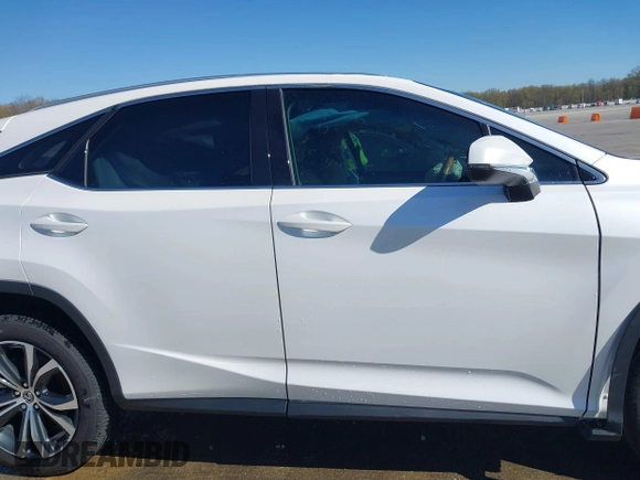 2022 Lexus RX 350 z VIN 2T2HZMDA1NC352550, wystawiony jako IAAI lot #42024421 z przebiegiem Nie podano mil oraz . Historia ofert i sprzedaży dostępna na DreamBid. Obrazek 14.