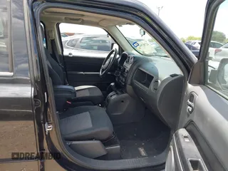 2011 Jeep Patriot Sport with VIN 1J4NT1GA3BD146853, listed as a IAAI auction lot 42787943 with 118,327 mi miles and . Bid and sale history available at DreamBid. Image 5.