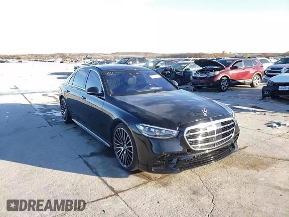 2022 Mercedes-Benz S 580 with VIN W1K6G7GB2NA122680, listed as a Copart auction lot 66226862 with 7,547 mi miles and . Bid and sale history available at DreamBid. Image 14.