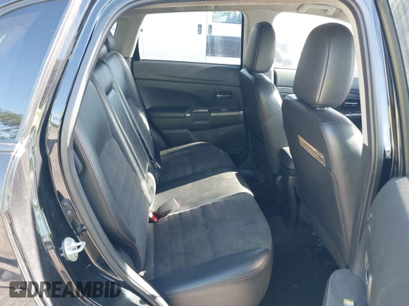 2018 Mitsubishi Outlander SE with VIN JA4AP3AW4JU012399, listed as a IAAI auction lot 42591534 with 152,809 mi miles and . Bid and sale history available at DreamBid. Image 8.