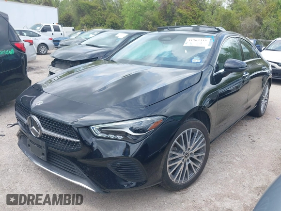 2025 Mercedes-Benz CLA 250 z VIN W1K5J4GB3SN516138, wystawiony jako IAAI lot #41903335 z przebiegiem 12 318 mil mil oraz . Historia ofert i sprzedaży dostępna na DreamBid. Obrazek 17.