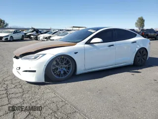 2022 Tesla Model S with VIN 5YJSA1E58NF467806, listed as a Copart auction lot 44349925 with 47,172 mi miles and Salvage Title. Bid and sale history available at DreamBid. Image 1.