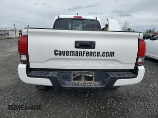 2022 Toyota Tacoma SR z VIN 3TYRX5GN9NT041754, wystawiony jako Copart lot #49740135 z przebiegiem 50 763 mil mil oraz Szkoda całkowita • Salvage title. Historia ofert i sprzedaży dostępna na DreamBid. Obrazek 6.
