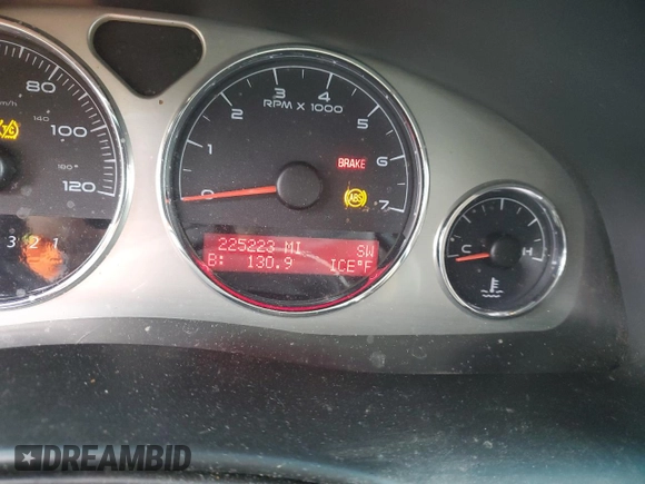 2005 Pontiac Montana 1SB with VIN 1GMDV33L25D155901, listed as a Copart auction lot 44400685 with 225,223 mi miles and Salvage Title. Bid and sale history available at DreamBid. Image 9.