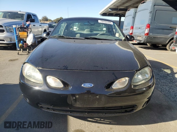 1999 Ford Escort Cool z VIN 3FAKP1134XR224116, wystawiony jako Copart lot #79492494 z przebiegiem 252 066 mil mil oraz Szkoda całkowita • Salvage title. Historia ofert i sprzedaży dostępna na DreamBid. Obrazek 5.
