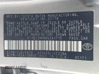 2019 Toyota Camry LE z VIN 4T1B11HK6KU741715, wystawiony jako IAAI lot #42392445 z przebiegiem 138 201 mil mil oraz . Historia ofert i sprzedaży dostępna na DreamBid. Obrazek 9.
