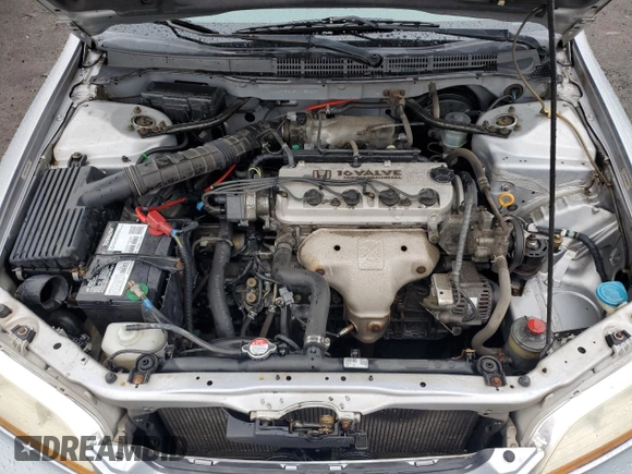 1998 Honda Accord DX z VIN 1HGCF8648WA183639, wystawiony jako Copart lot #49351645 z przebiegiem 89 526 mil mil oraz Nie do naprawy • Non repairable. Historia ofert i sprzedaży dostępna na DreamBid. Obrazek 13.