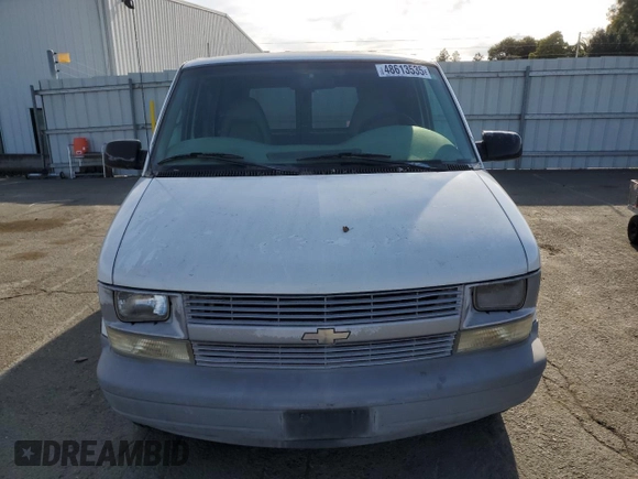 2001 Chevrolet Astro Cargo Van with VIN 1GCDM19W61B100497, listed as a Copart auction lot 48613535 with 152,885 mi miles and Clean Title. Bid and sale history available at carsss.com. Image 5.
