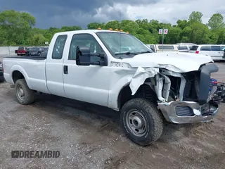 2012 Ford F-250 XL with VIN 1FT7X2B60CEB28401, listed as a IAAI auction lot 42311601 with 64,163 mi miles and . Bid and sale history available at DreamBid. Image 1.