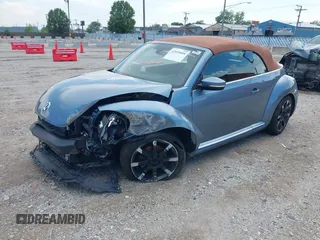 2019 Volkswagen Beetle S with VIN 3VW5DAAT2KM508489, listed as a IAAI auction lot 42539059 with Not provided miles and . Bid and sale history available at DreamBid. Image 20.