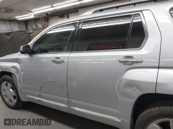 2015 GMC Terrain Denali with VIN 2GKFLUE33F6353946, listed as a IAAI auction lot 41550062 with 79,244 mi miles. Bid and sale history available at carsss.com. Image 14.