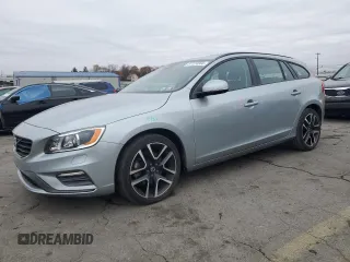 2018 Volvo V60 Dynamic with VIN YV140MEL7J2383656, listed as a Copart auction lot 81124364 with 28,743 mi miles and Salvage Title. Bid and sale history available at carsss.com. Image 1.