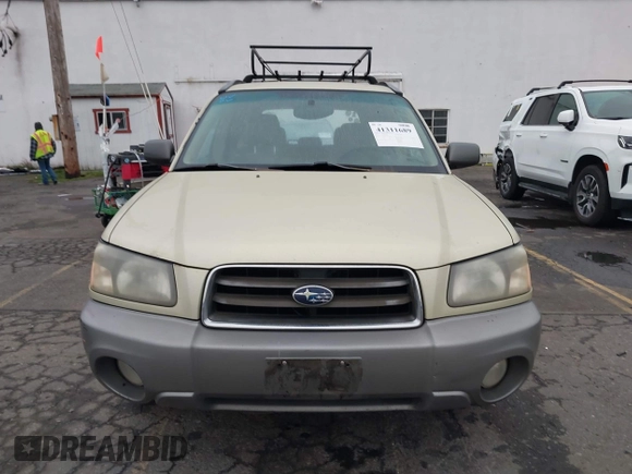 2003 Subaru Forester XS with VIN JF1SG65663H753306, listed as a IAAI auction lot 41311689 with 253,269 mi miles. Bid and sale history available at carsss.com. Image 12.