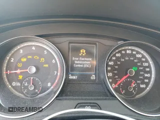 2021 Volkswagen Atlas SE z VIN 1V2HR2CA7MC522510, wystawiony jako Copart lot #52617485 z przebiegiem 49 087 mil mil oraz Szkoda całkowita • Salvage title. Historia ofert i sprzedaży dostępna na DreamBid. Obrazek 9.