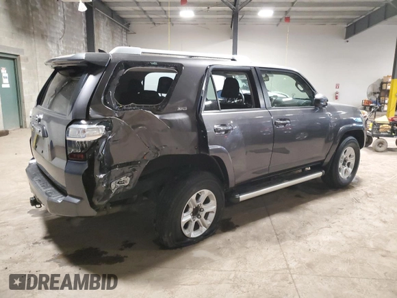 2015 Toyota 4Runner Limited with VIN JTEBU5JR9F5262338, listed as a Copart auction lot 52202995 with 208,553 mi miles and Salvage Title. Bid and sale history available at DreamBid. Image 3.