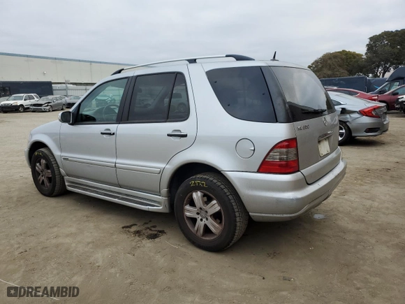 2005 Mercedes-Benz M-Class 3.7L with VIN 4JGAB57E75A564495, listed as a Copart auction lot 43456375 with 156,129 mi miles and Salvage Title. Bid and sale history available at carsss.com. Image 2.