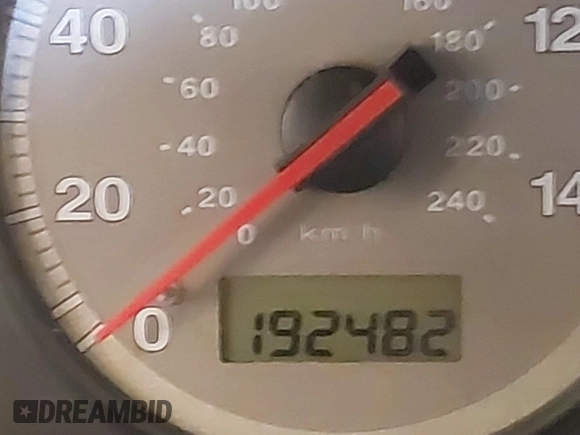 2002 Honda Civic EX with VIN 1HGEM21902L023560, listed as a IAAI auction lot 41872021 with 192,482 mi miles. Bid and sale history available at carsss.com. Image 15.