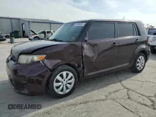 2011 Scion xB z VIN JTLZE4FE8B1132931, wystawiony jako Copart lot #59988855 z przebiegiem 231 661 mil mil oraz Szkoda całkowita • Salvage title. Historia ofert i sprzedaży dostępna na DreamBid. Obrazek 1.