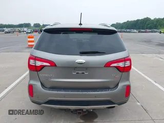 2014 Kia Sorento SX z VIN 5XYKW4A77EG434282, wystawiony jako IAAI lot #42513036 z przebiegiem 175 186 mil mil oraz . Historia ofert i sprzedaży dostępna na DreamBid. Obrazek 16.