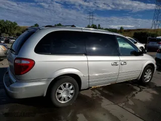 2007 Chrysler Town & Country LWB Limited with VIN 2A4GP64L27R206285, listed as a Copart auction lot 70246404 with 163,113 mi miles and Salvage Title. Bid and sale history available at carsss.com. Image 3.