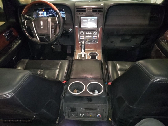 2015 Lincoln Navigator with VIN 5LMJJ2JTXFEJ07275, listed as a Copart auction lot 45729905 with 176,420 mi miles and Salvage Title. Bid and sale history available at carsss.com. Image 8.