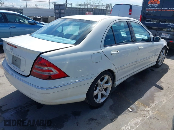 2007 Mercedes-Benz C 230 Sport with VIN WDBRF52H67A929926, listed as a IAAI auction lot 42008501 with 188,076 mi miles and . Bid and sale history available at DreamBid. Image 4.
