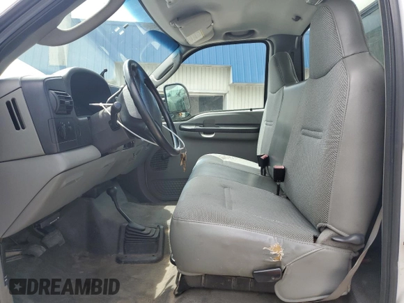 2007 Ford F-350 XL with VIN 1FTWF31P47EA40617, listed as a Copart auction lot 58085165 with 165,054 mi miles and Clean title. Bid and sale history available at DreamBid. Image 7.