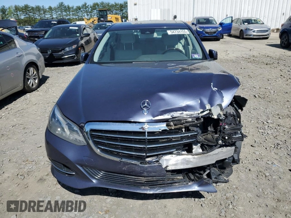 2014 Mercedes-Benz E 350 Luxury with VIN WDDHF8JB0EA922470, listed as a Copart auction lot 54734155 with 137,999 mi miles and Salvage Title. Bid and sale history available at DreamBid. Image 5.