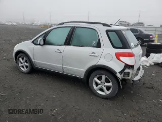 2008 Suzuki SX4 with VIN JS2YB413185110475, listed as a Copart auction lot 81915224 with 124,683 mi miles and Salvage Title. Bid and sale history available at carsss.com. Image 2.