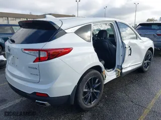 2024 Acura RDX with VIN 5J8TC2H31RL012072, listed as a IAAI auction lot 41583192 with 8,785 mi miles. Bid and sale history available at carsss.com. Image 4.
