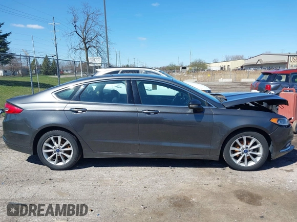 2017 Ford Fusion SE с VIN 3FA6P0HD3HR120406, выставлен на аукционе IAAI как лот 42059866 с пробегом 145 464 миль миль и . История ставок и продаж доступна на DreamBid. Изображение 13.