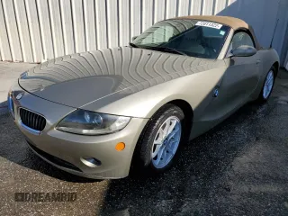 2005 BMW Z4 2.5i with VIN 4USBT33595LS56517, listed as a Copart auction lot 72011322 with 88,538 mi miles and Clean Title. Bid and sale history available at carsss.com. Image 1.