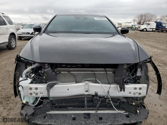 2024 Toyota Crown XLE with VIN JTDAAAAF1R3019081, listed as a Copart auction lot 42989695 with 11,504 mi miles and Salvage Title. Bid and sale history available at carsss.com. Image 5.
