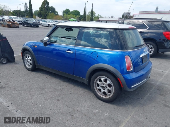 2005 MINI Hardtop with VIN WMWRC33585TJ69273, listed as a IAAI auction lot 42041797 with 150,983 mi miles and . Bid and sale history available at DreamBid. Image 3.