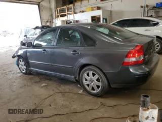 2007 Volvo S40 2.4L with VIN YV1MS382272310372, listed as a Copart auction lot 48593235 with 146,456 mi miles and Non Repairable. Bid and sale history available at carsss.com. Image 2.
