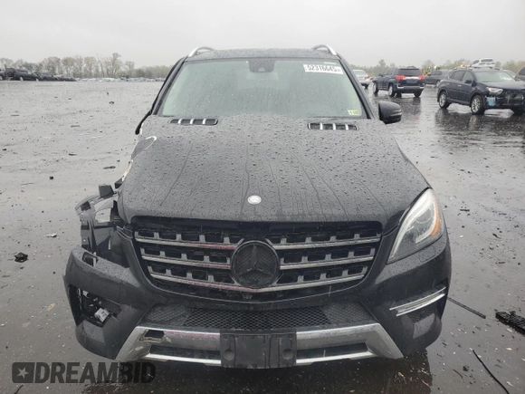 2013 Mercedes-Benz M 550 с VIN 4JGDA7DB6DA123297, выставлен на аукционе Copart как лот 52316645 с пробегом Не указан миль и Чистый • Clean title. История ставок и продаж доступна на DreamBid. Изображение 5.