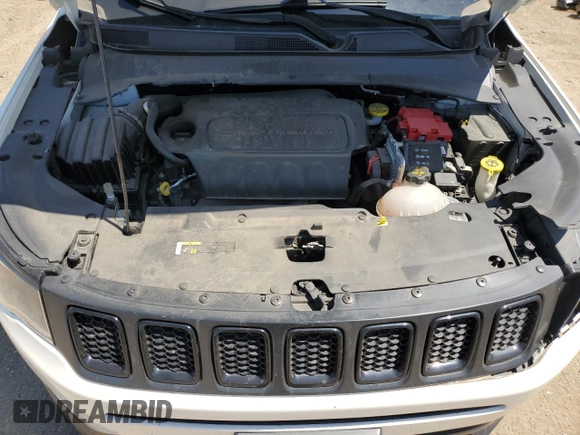 2019 Jeep Compass Latitude with VIN 3C4NJDBB6KT828486, listed as a Copart auction lot 56137755 with 47,119 mi miles and Salvage title. Bid and sale history available at DreamBid. Image 11.