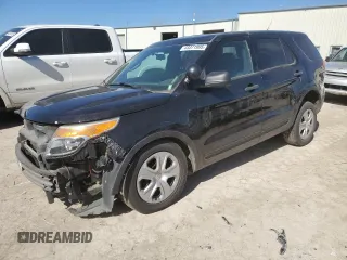 2015 Ford Police Interceptor Utility z VIN 1FM5K8AR5FGC27692, wystawiony jako Copart lot #43371995 z przebiegiem 117 343 mil mil oraz Szkoda całkowita • Salvage title. Historia ofert i sprzedaży dostępna na DreamBid. Obrazek 1.