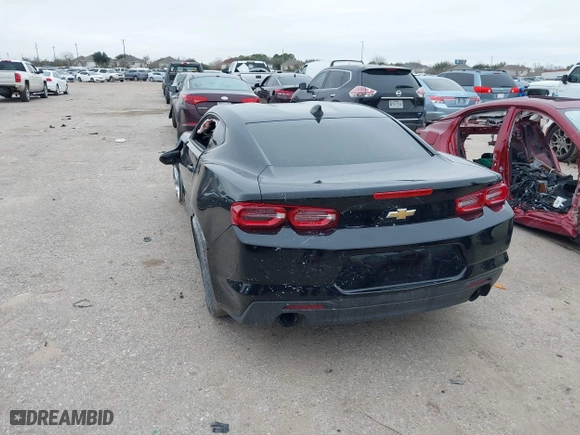 2019 Chevrolet Camaro 1LT with VIN 1G1FB1RS4K0105666, listed as a IAAI auction lot 41623001 with 58,694 mi miles. Bid and sale history available at carsss.com. Image 3.