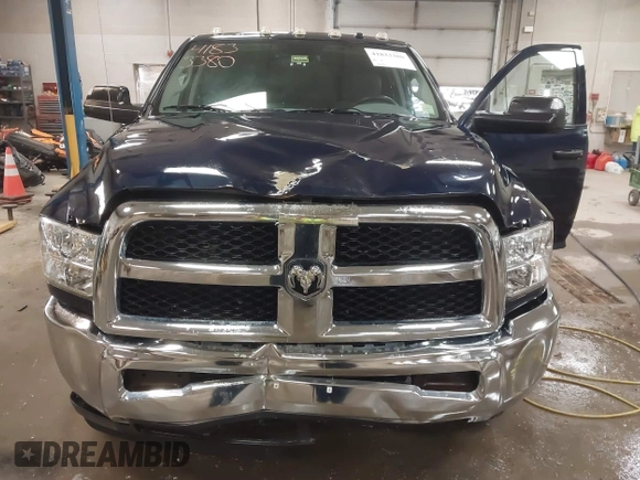 2015 Ram 2500 Tradesman z VIN 3C6TR5HTXFG605539, wystawiony jako IAAI lot #41833380 z przebiegiem 103 921 mil mil oraz . Historia ofert i sprzedaży dostępna na DreamBid. Obrazek 6.