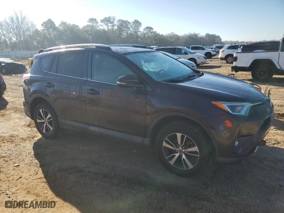 2016 Toyota RAV4 XLE with VIN 2T3RFREV0GW492162, listed as a Copart auction lot 46889155 with 65,707 mi miles and Salvage Title. Bid and sale history available at carsss.com. Image 4.